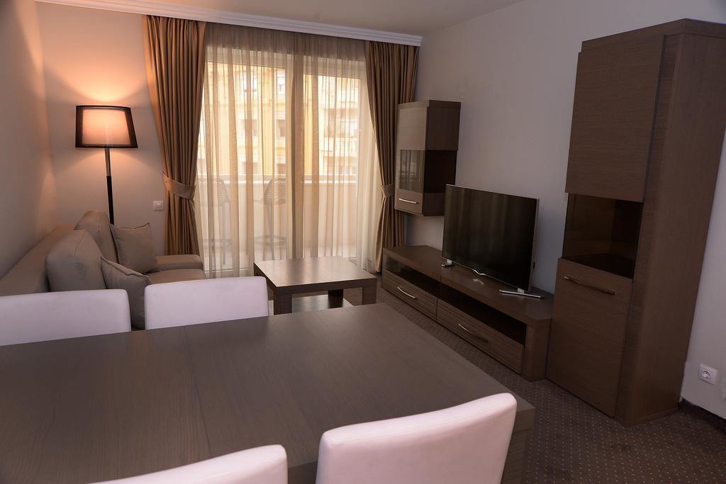Alexandar Square Boutique Hotel สโกเปีย ภายนอก รูปภาพ