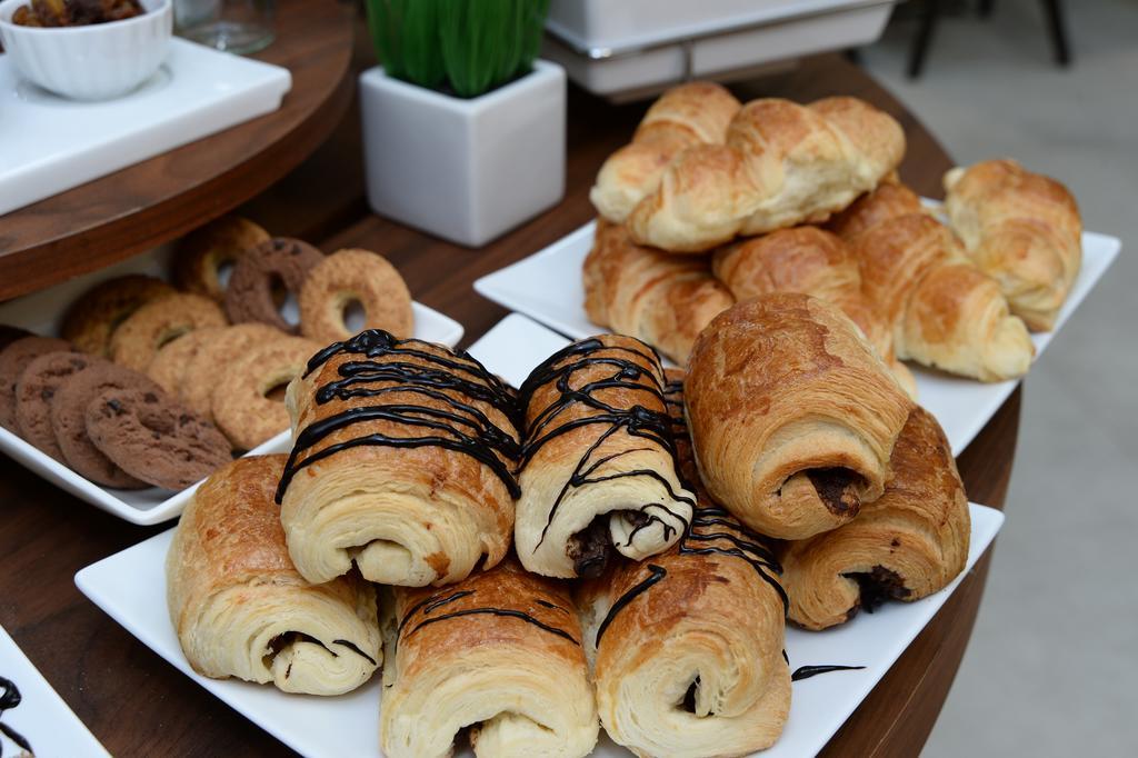 Alexandar Square Boutique Hotel สโกเปีย ภายนอก รูปภาพ