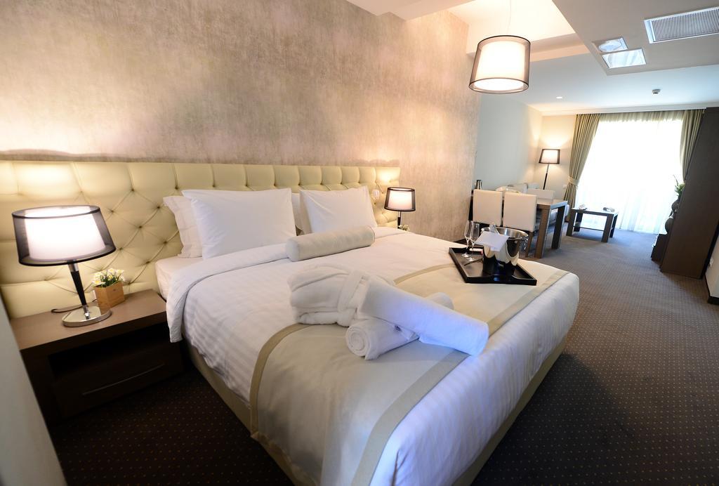 Alexandar Square Boutique Hotel สโกเปีย ห้อง รูปภาพ